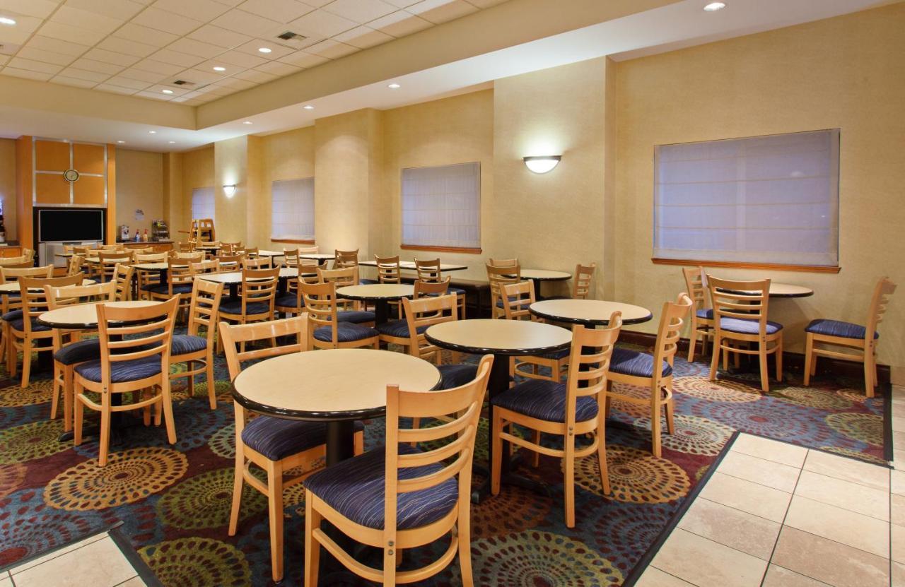 Holiday Inn Express & Suites Seattle - City Center 외부 사진